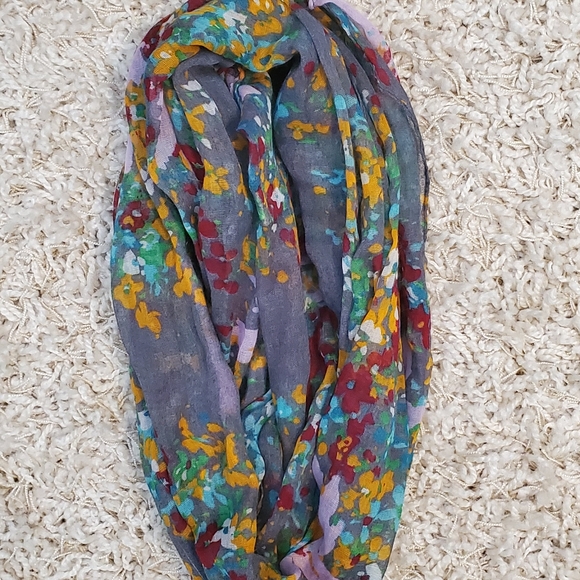 Infinity scarf bundle - Picture 2 of 3
